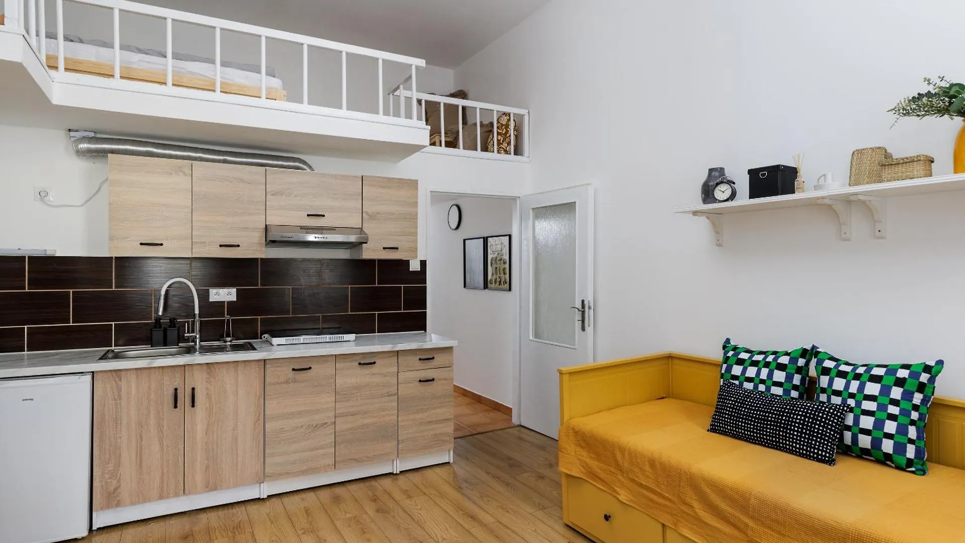 Apartment Stay2Gether - Vacation At Grandma'S Prague